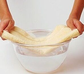 mint and salt compresses to treat toenail fungus